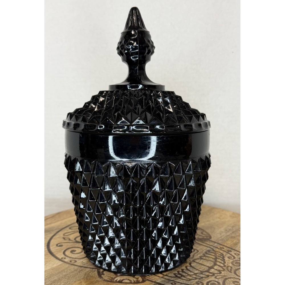 Rare MCM Cameo Black "Diamond Point" Cameo Black By Tiara Indiana Glass CO